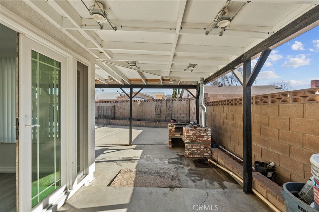 Property photo 23