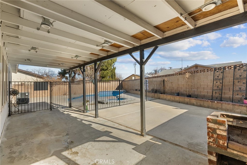 Property photo 24