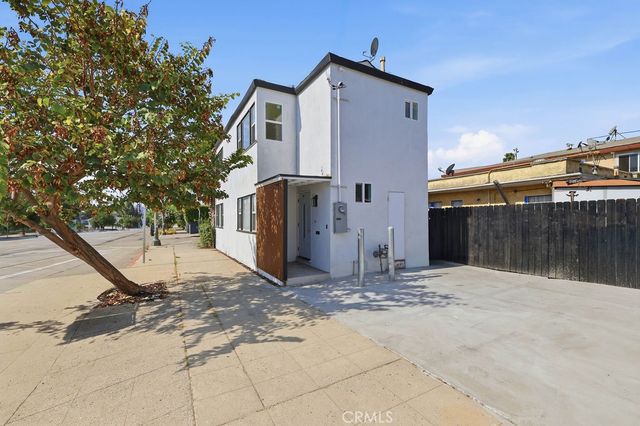 Property photo 31