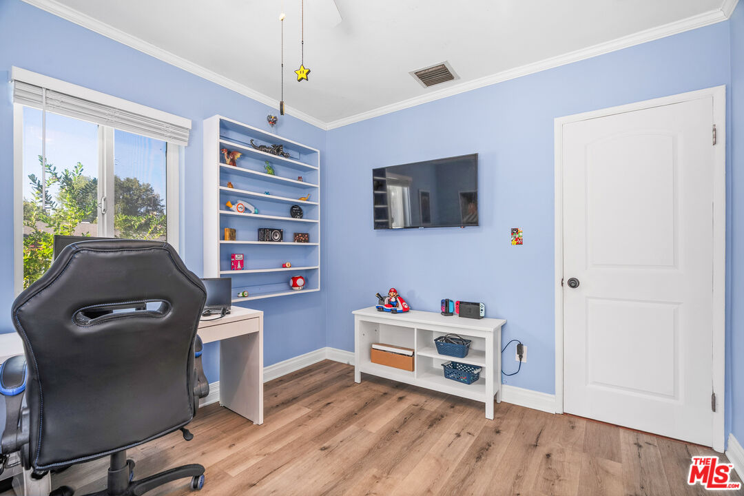 Property photo 43