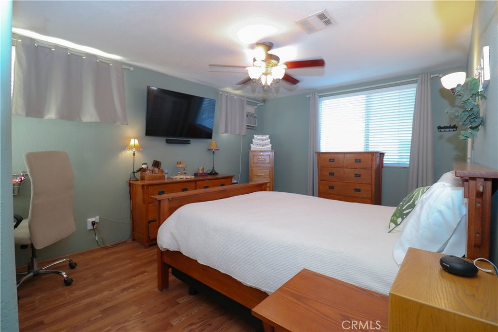 Property photo 28