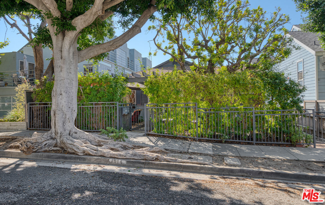 Property photo 20