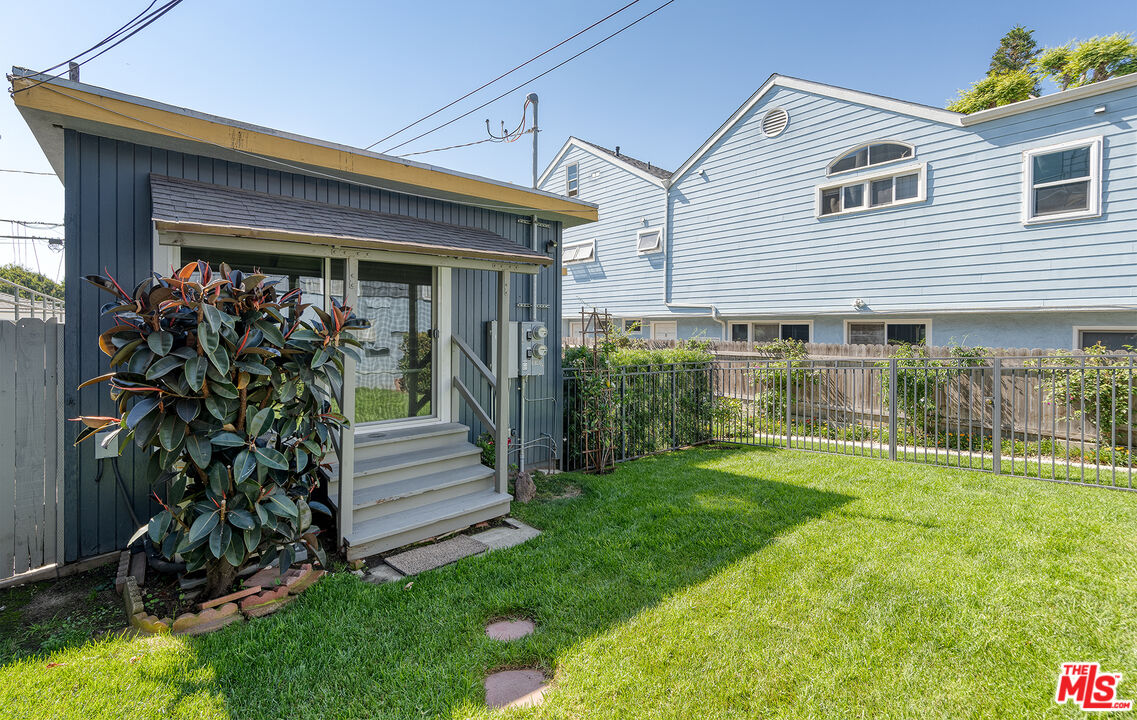 Property photo 24