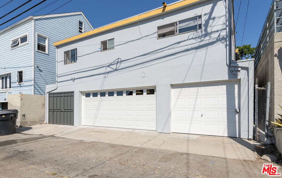 Property photo 31