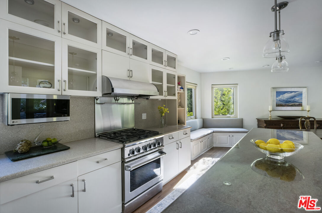 Property photo 33