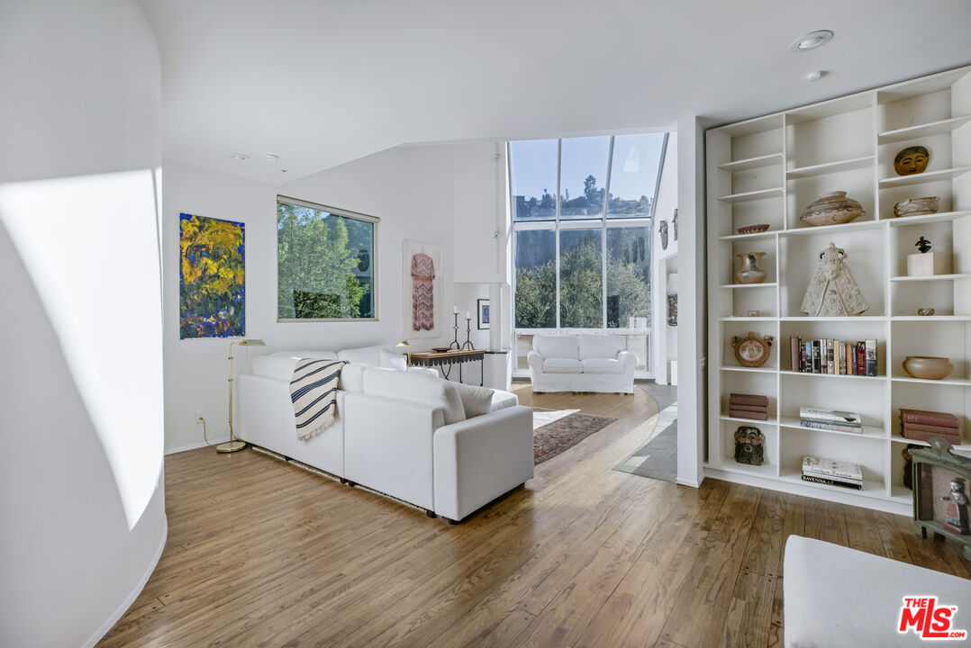 Property photo 51