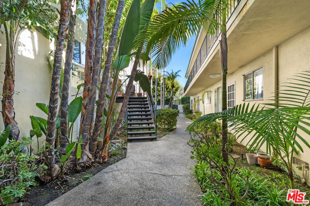 Property photo 24