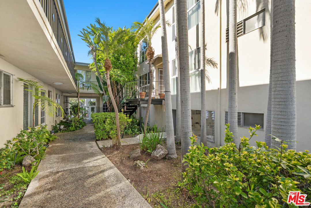 Property photo 40