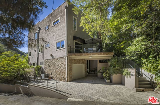 Property photo 40