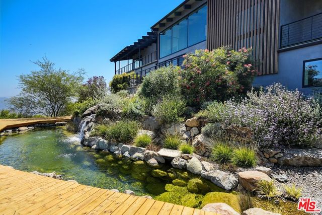 Property photo 37