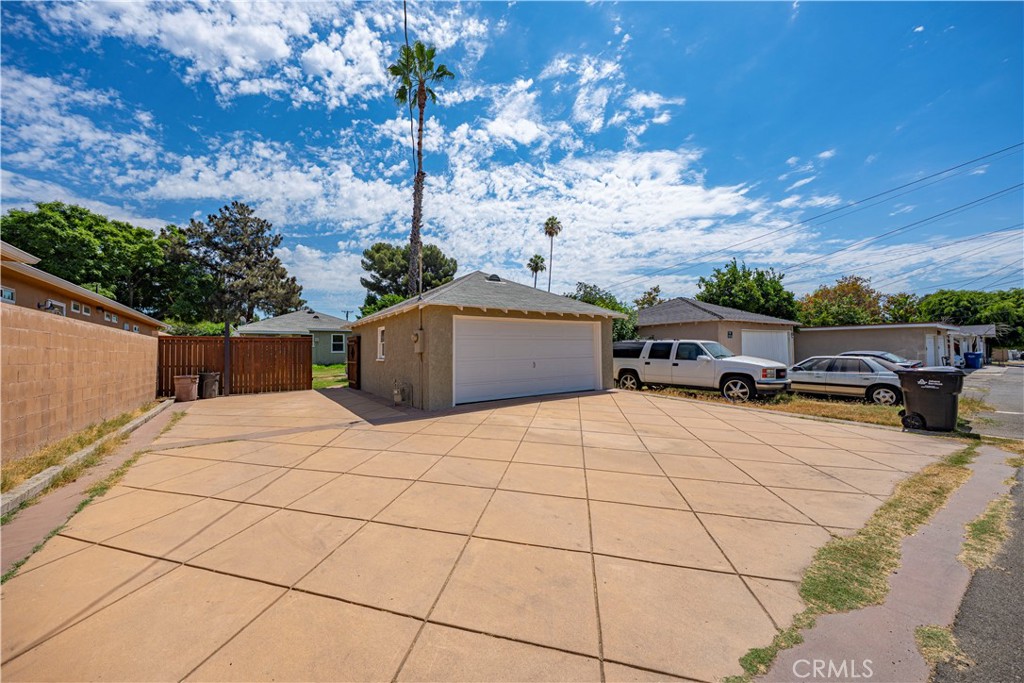 Property photo 36