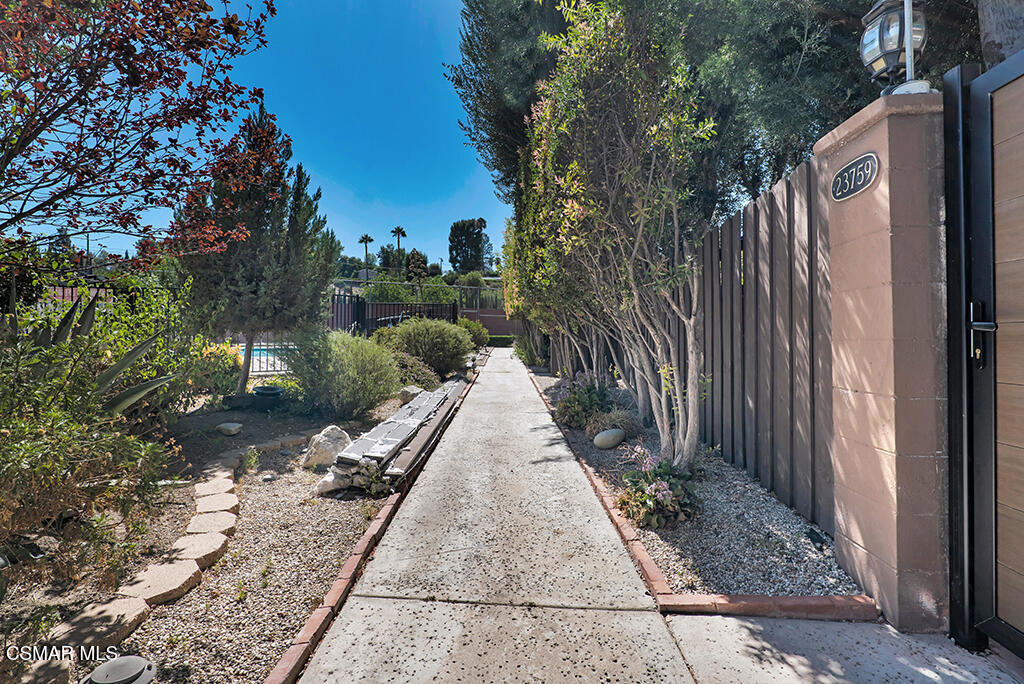 Property photo 35