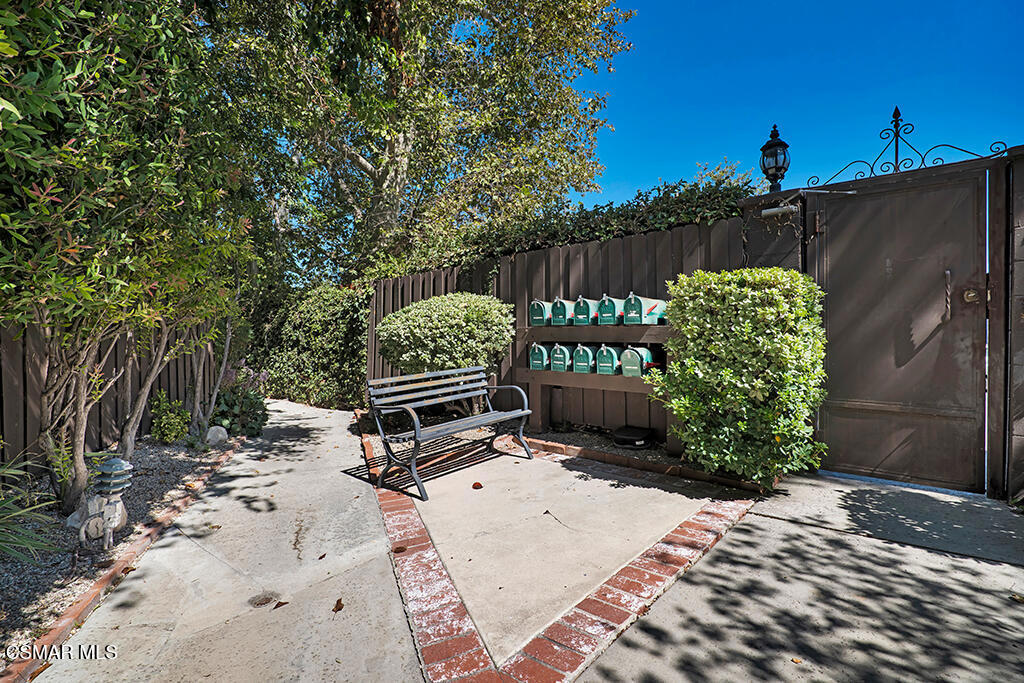 Property photo 37