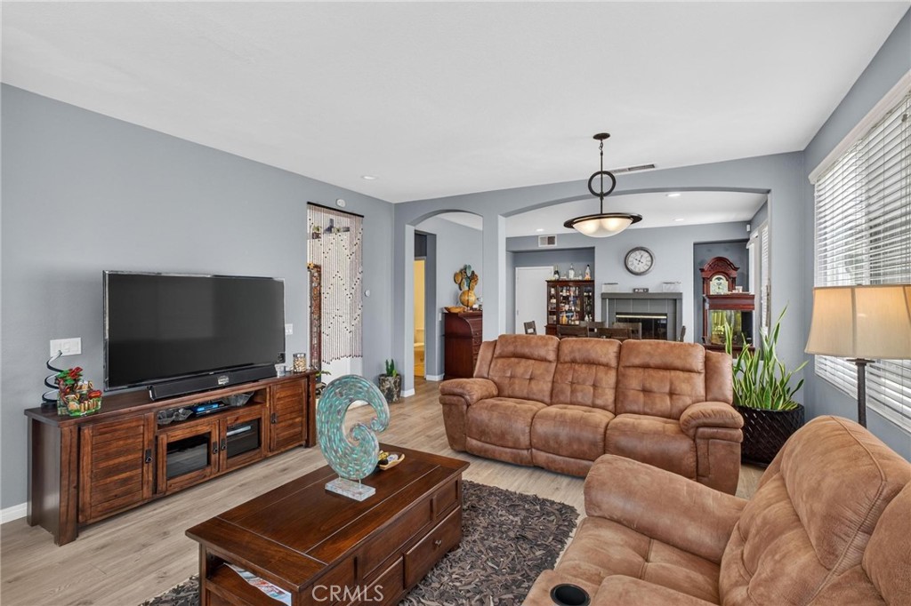 Property photo 44