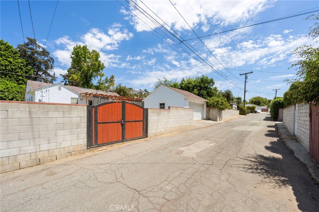 Property photo 24