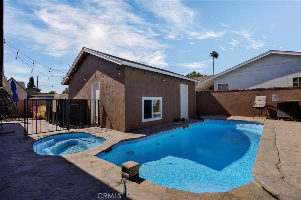 Property photo 32