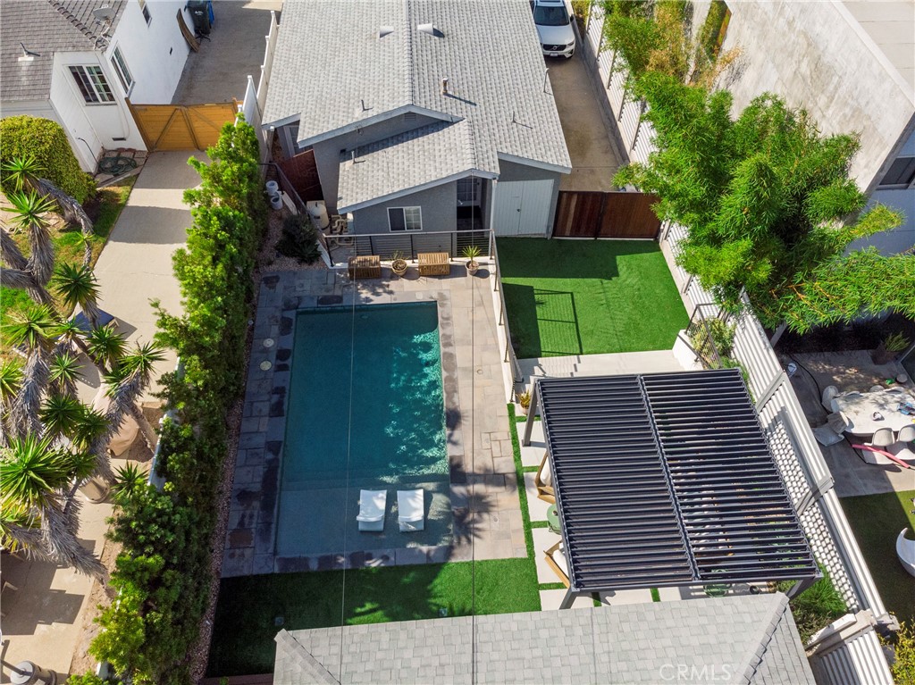 Property photo 35