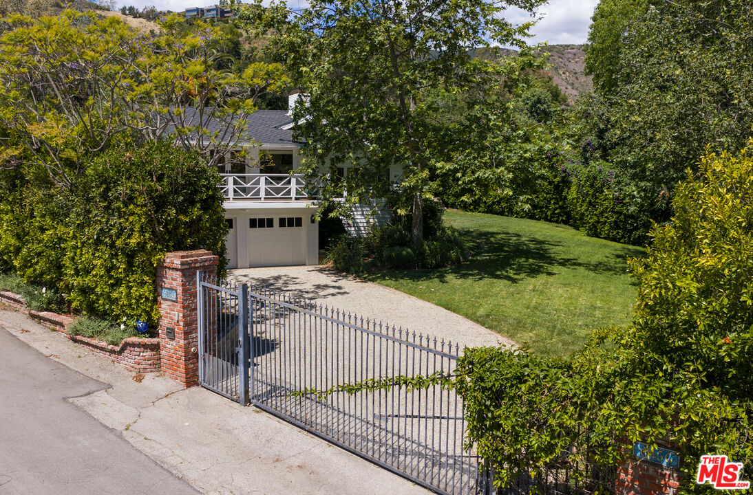 Property photo 30