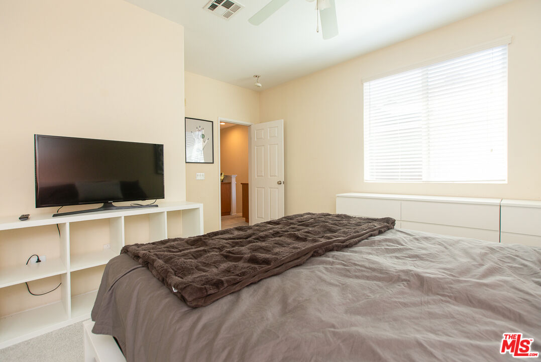 Property photo 50