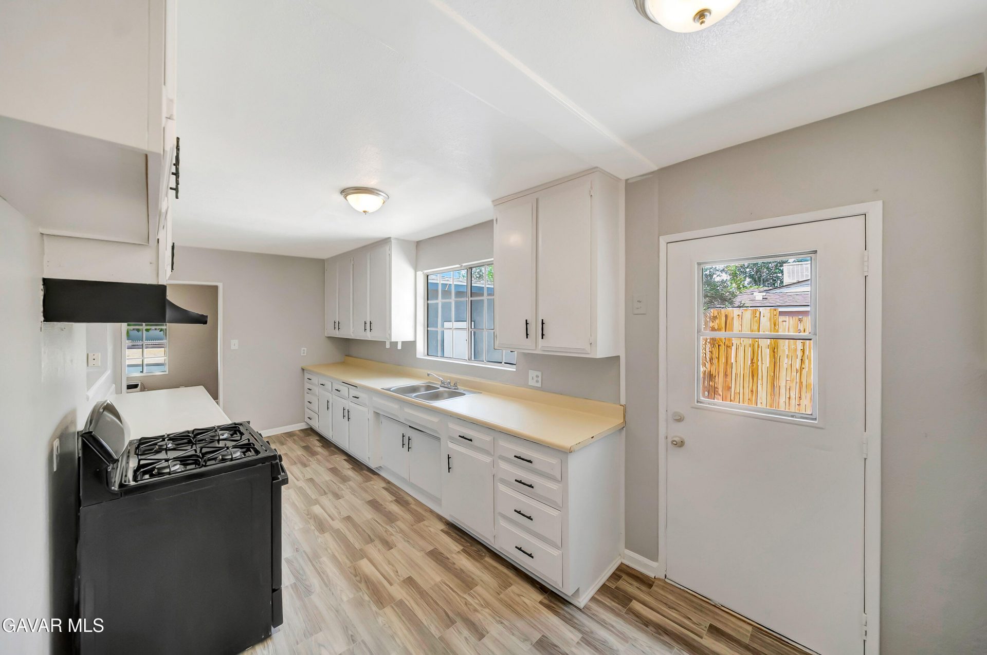 Property photo 22
