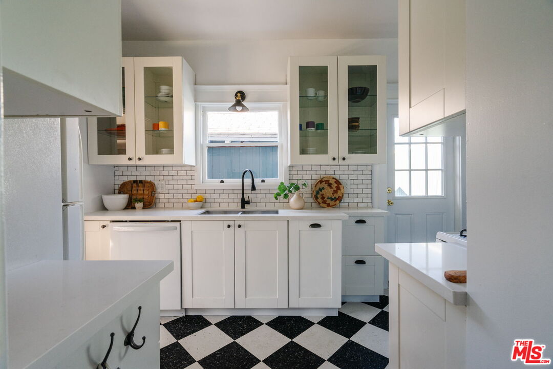 Property photo 36