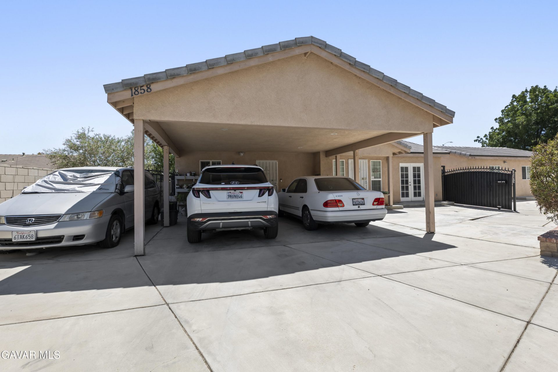 Property photo 25