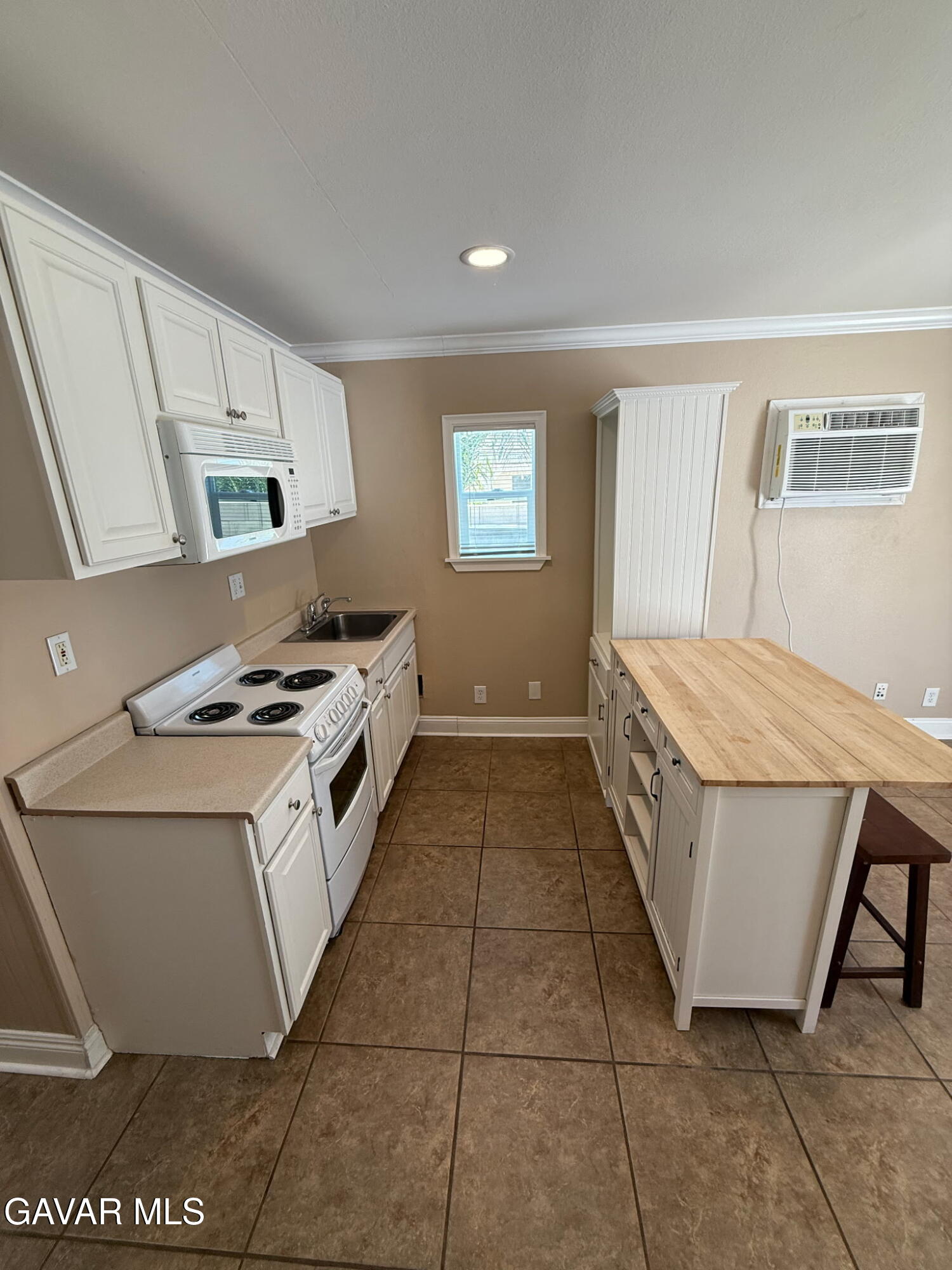 Property photo 34