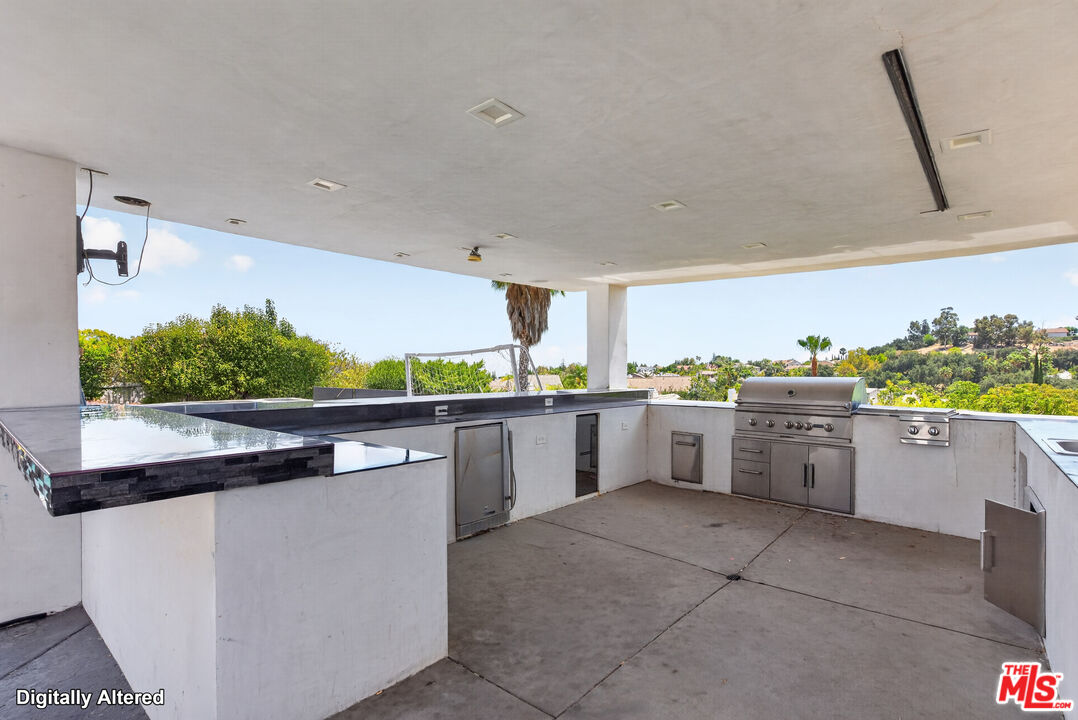 Property photo 28
