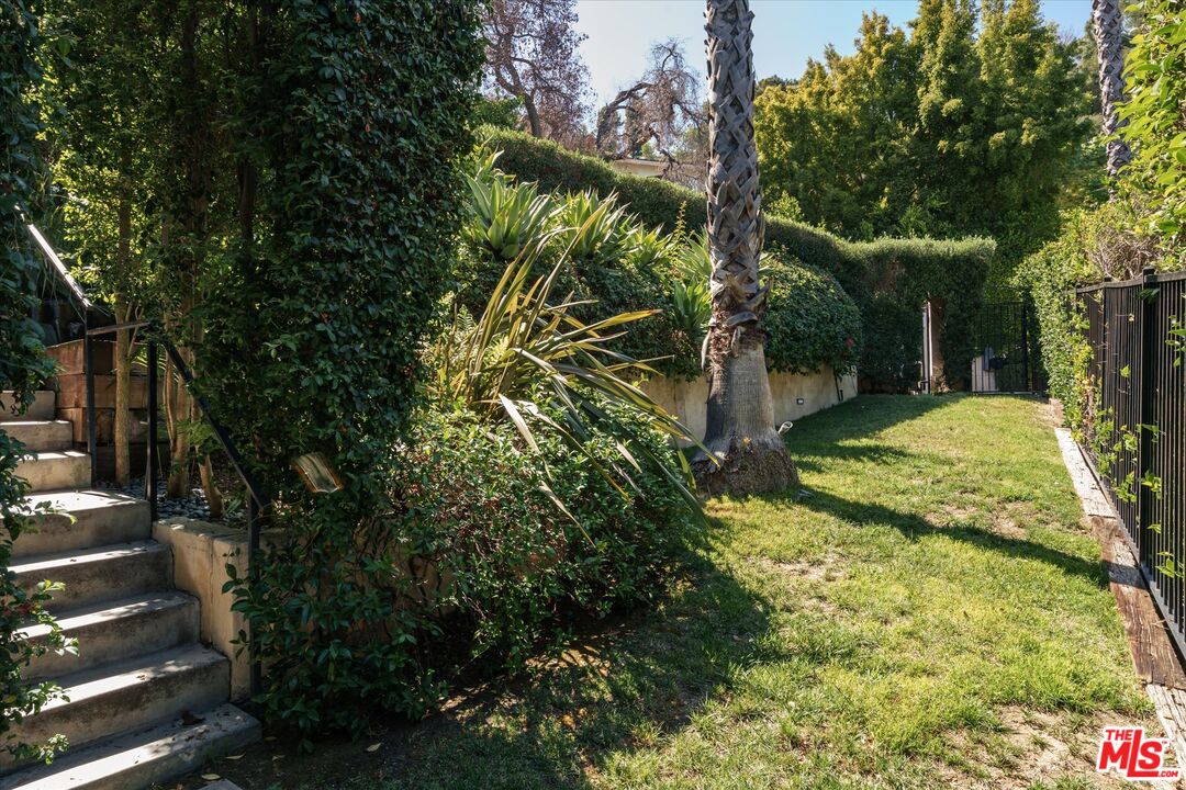 Property photo 50