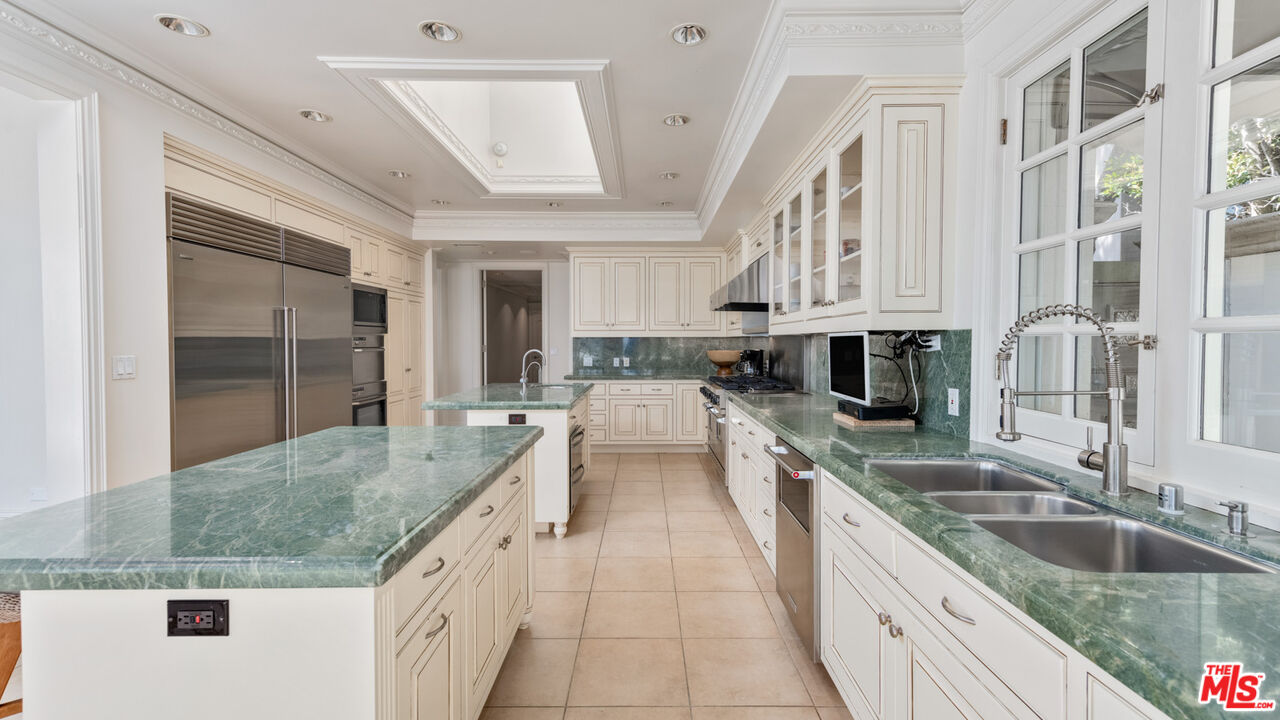 Property photo 34