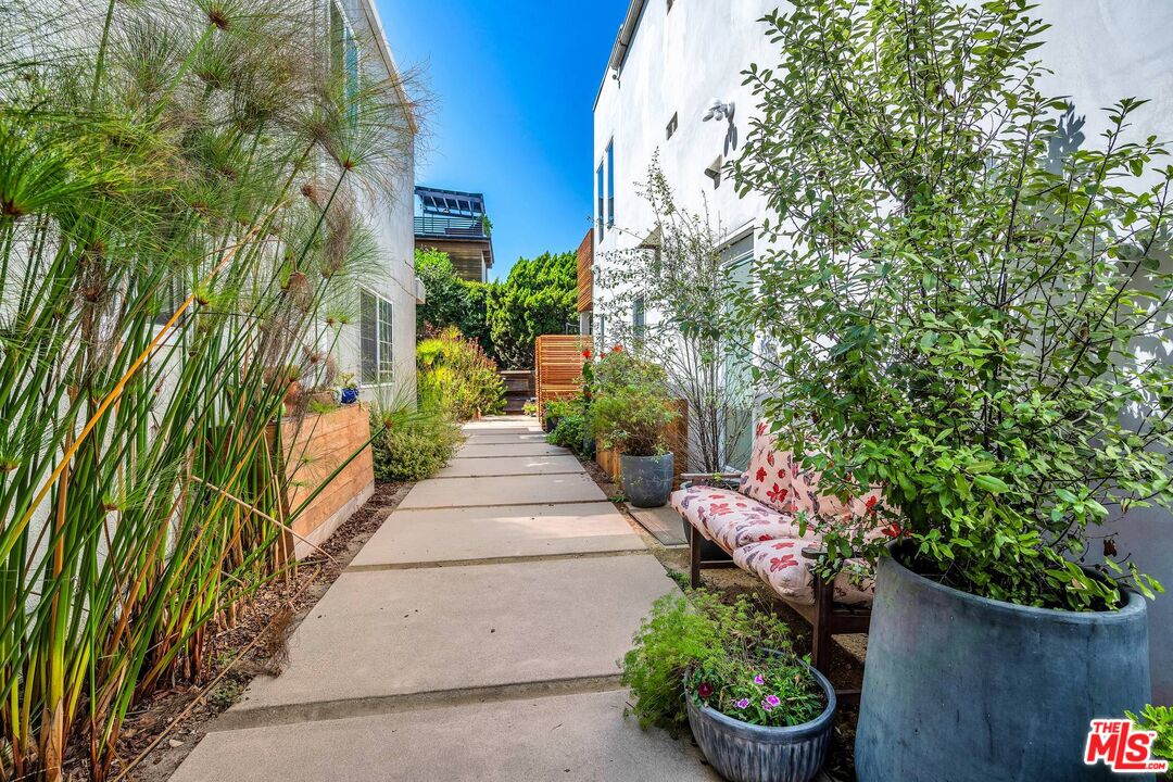 Property photo 48