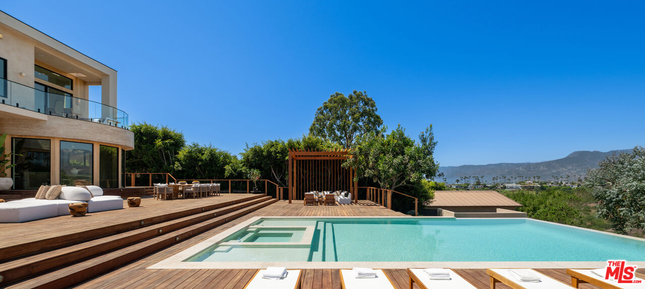 Property photo 47