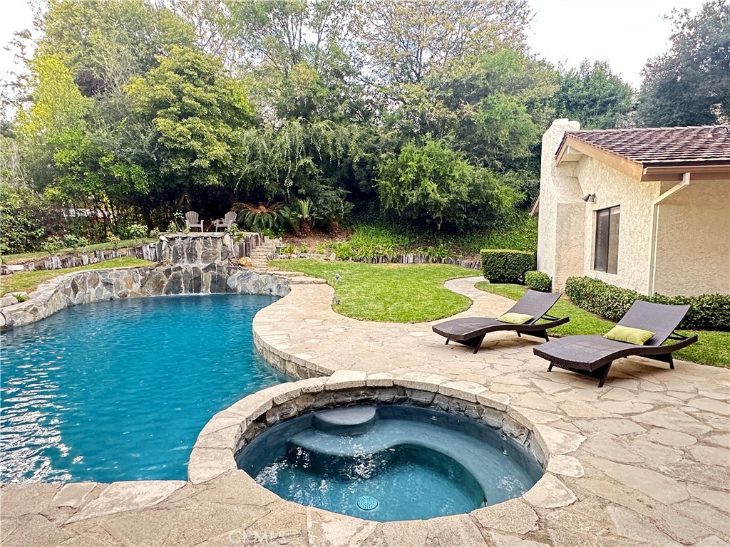 Property photo 34