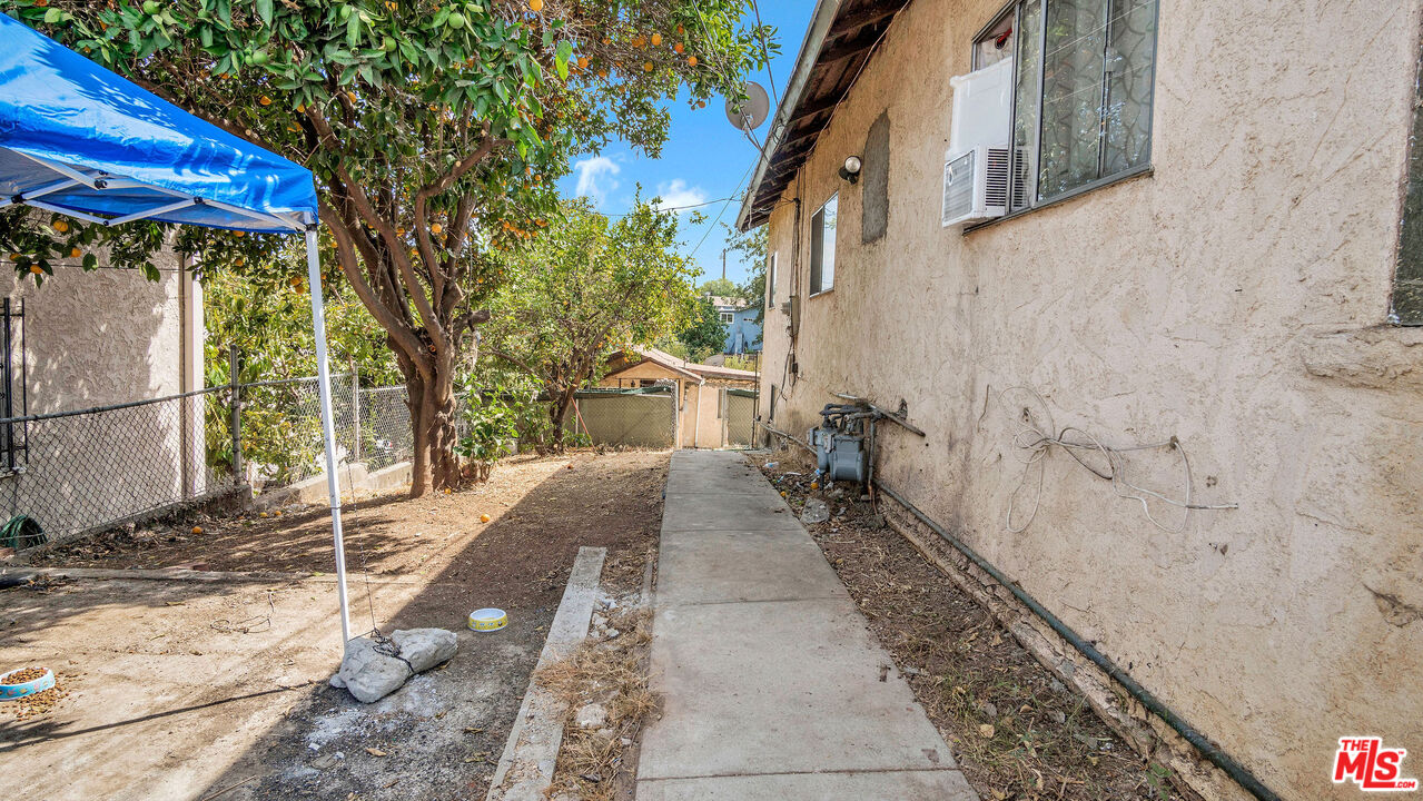 Property photo 33