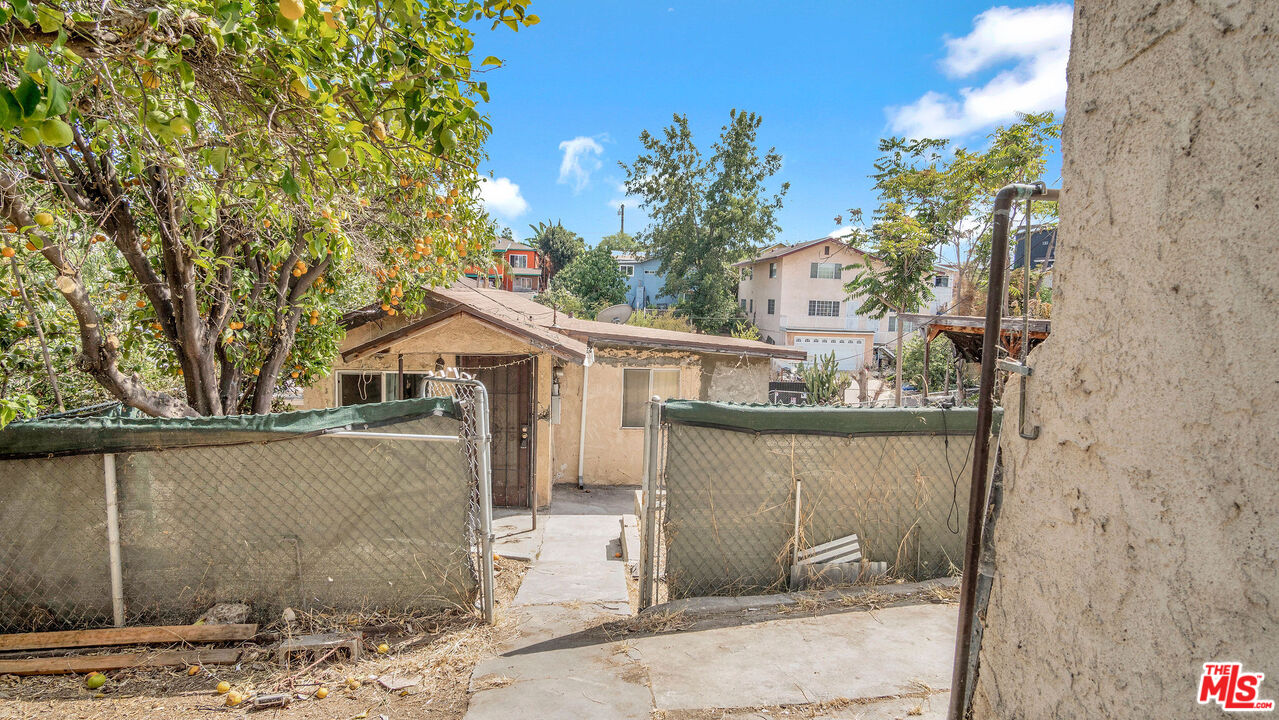 Property photo 34