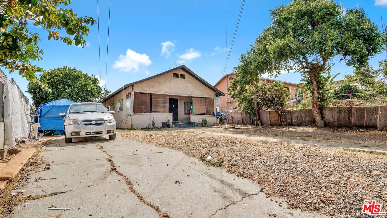 Property photo 8