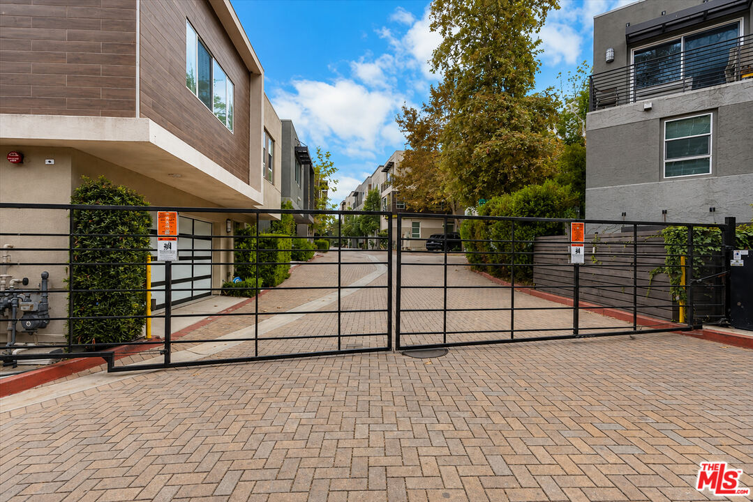 Property photo 31