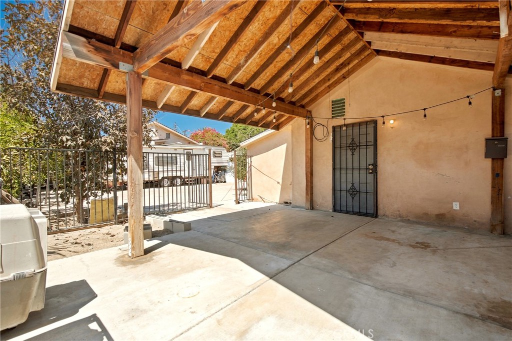 Property photo 31