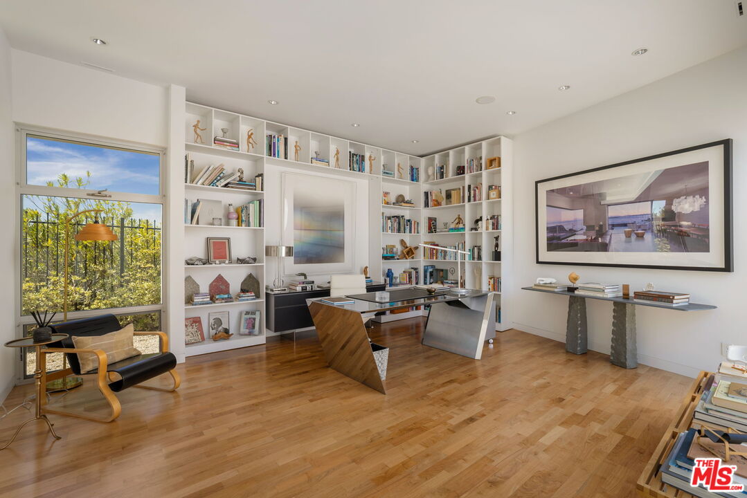 Property photo 37