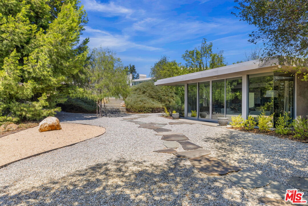 Property photo 43
