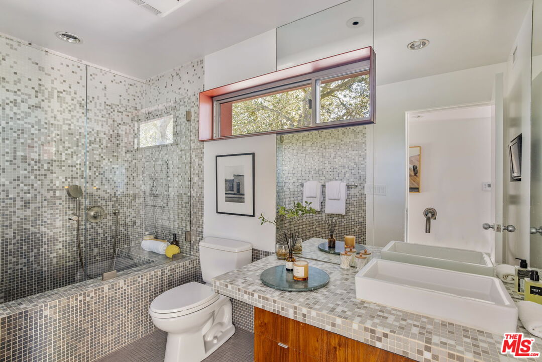 Property photo 48