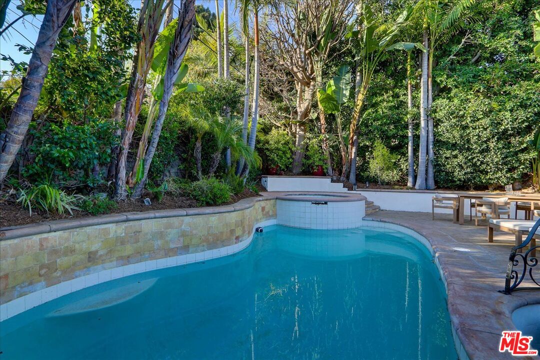 Property photo 43