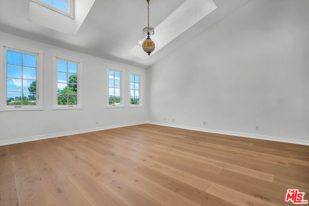 Property photo 49