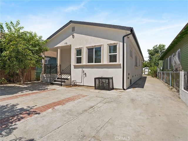 Property photo 35