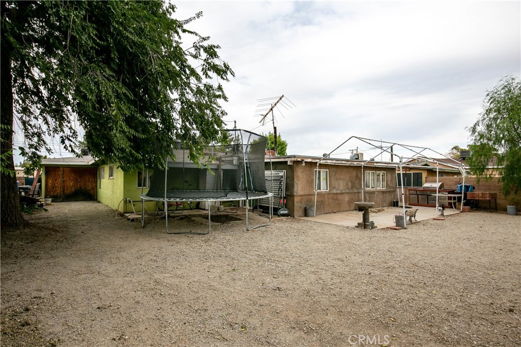 Property photo 25