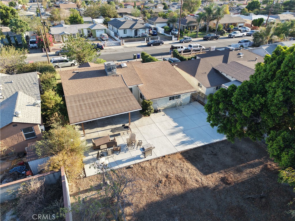 Property photo 32