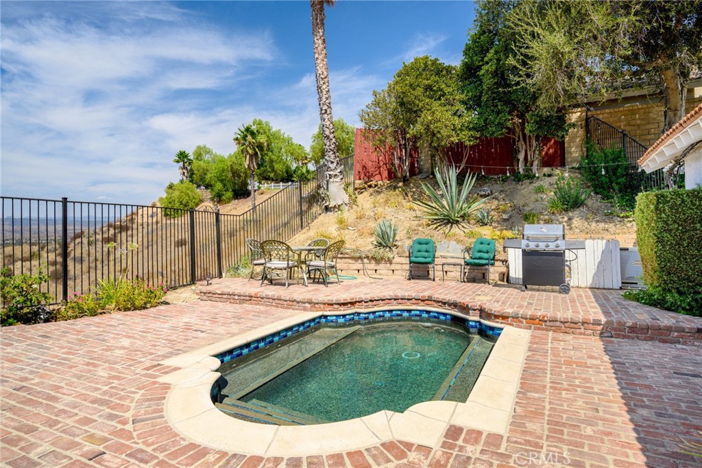 Property photo 41