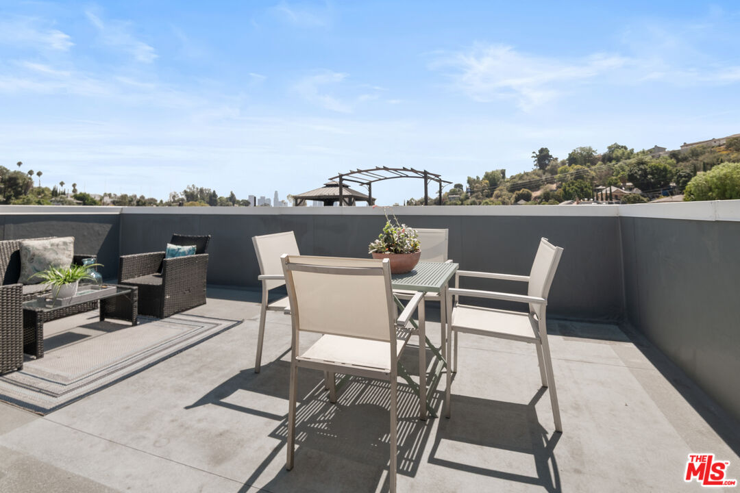Property photo 30