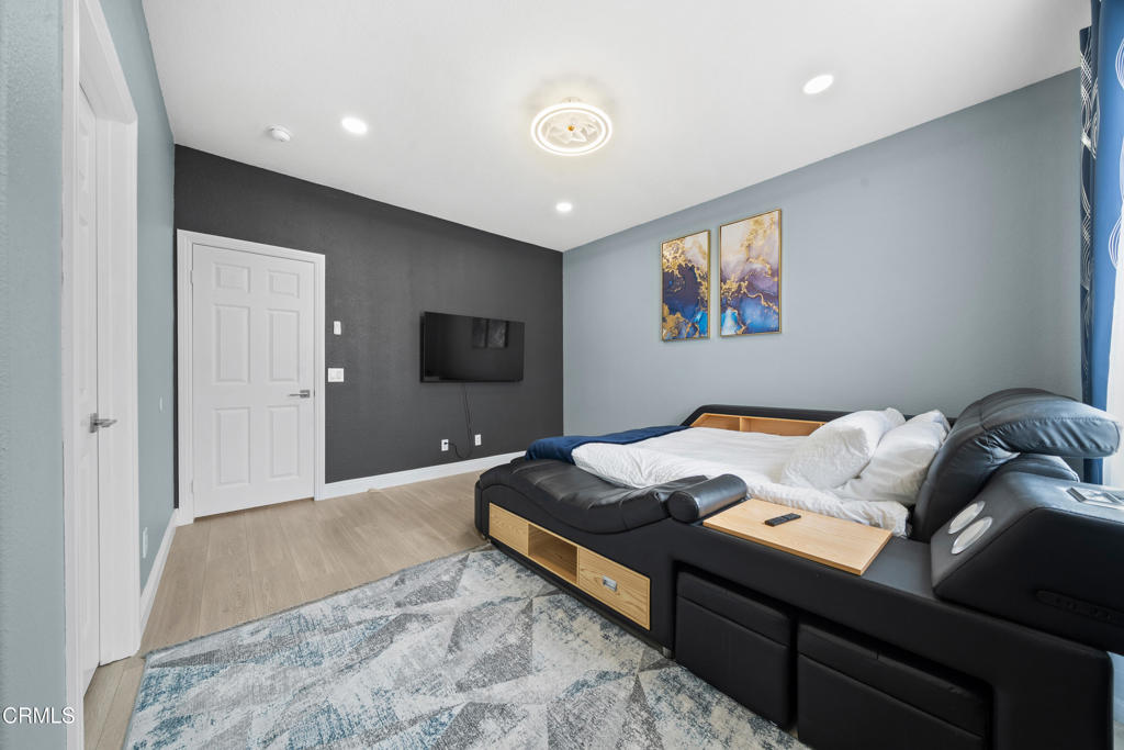 Property photo 50