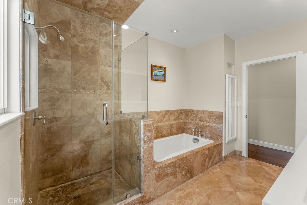 Property photo 50